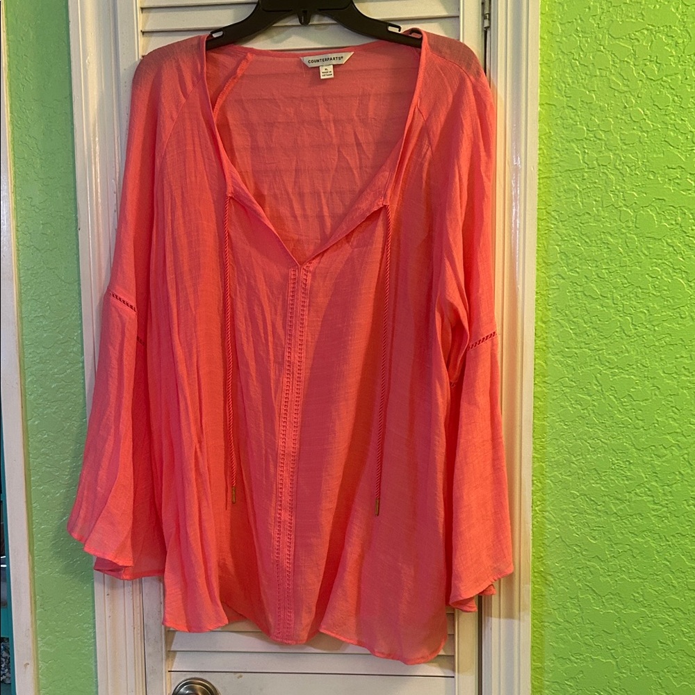 Counterparts Women’s Pink Long-Sleeve V-Neck Blouse XL